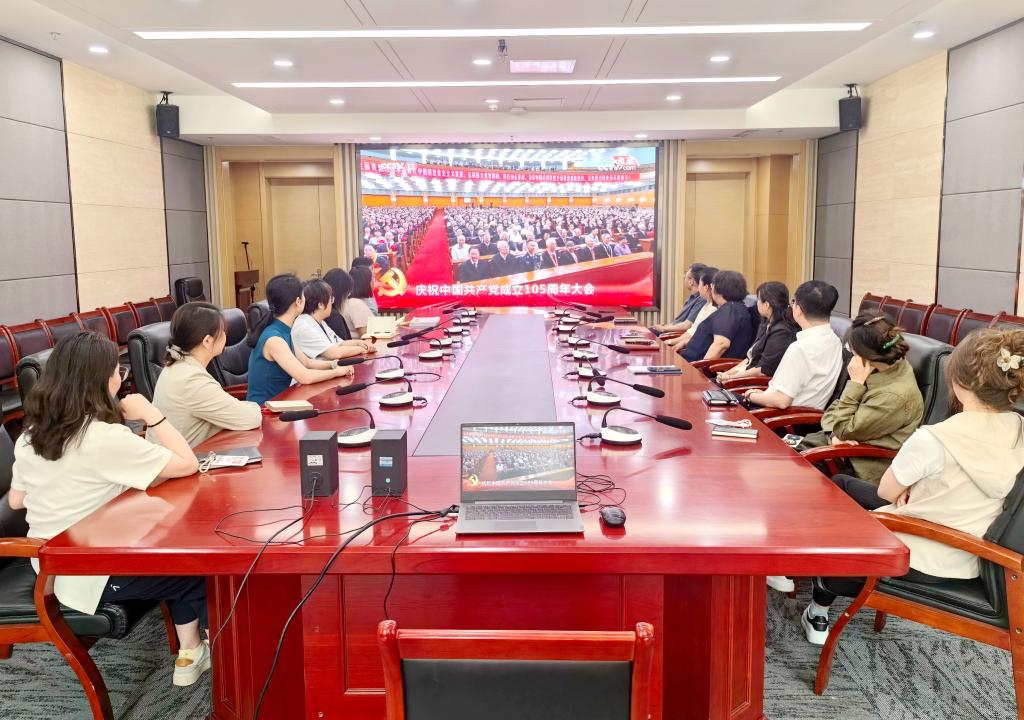 是一篇闪耀着马克思主义光辉的纲领性文